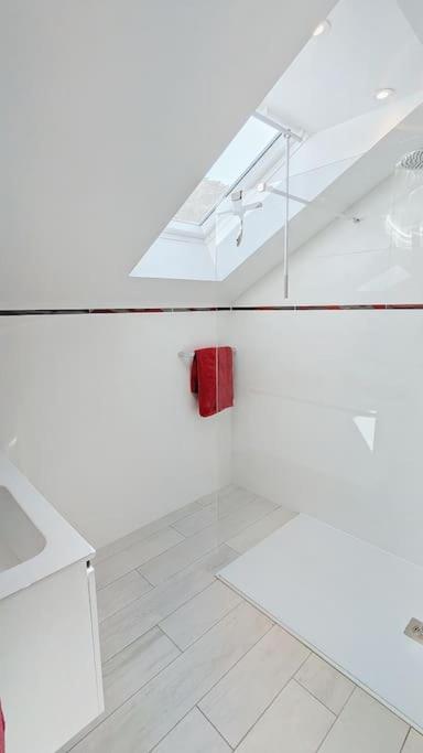 Appartement Pour 3 Personnes Sur La Plage Les Pieds Dans Leau Plonevez-Porzay Ngoại thất bức ảnh