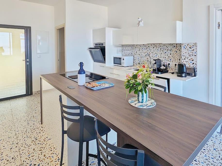 Appartement Pour 3 Personnes Sur La Plage Les Pieds Dans Leau Plonevez-Porzay Ngoại thất bức ảnh
